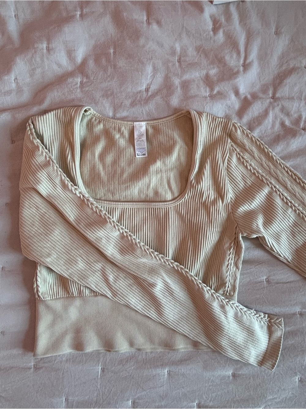 Cream Ribbed Work-out set - Picture 5 of 7